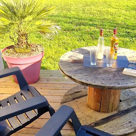 Sud Vendee 85, 25 Min De La Rochelle, Maison De 60 M2, 2 Chambres, 4 Personnes, Jardin Clos * Champagne-les-Marais